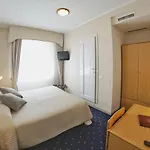 Le Torrette Отель